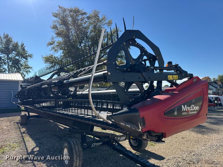 2015 MacDon FD75S flex draper head - YA1379