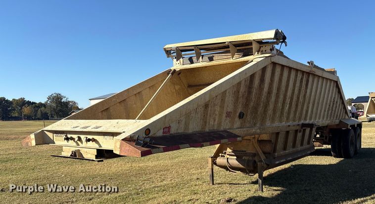 2011 Construction Trailer Specialists BDT-40 LW bottom dump trailer - DJ7931
