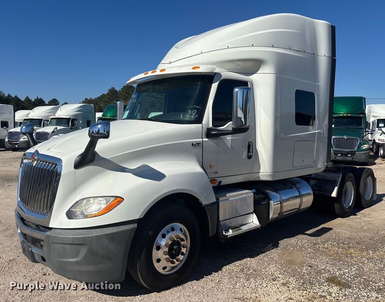 2020 International LT625 semi truck - EC3905