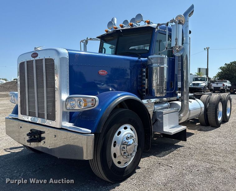 2014 Peterbilt 389K glider kit semi truck - EG6055