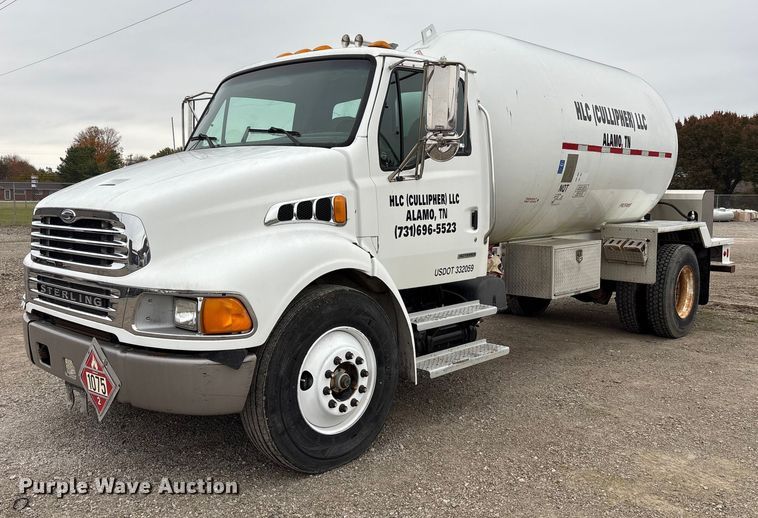 2005 Sterling Acterra propane delivery truck - EM6159