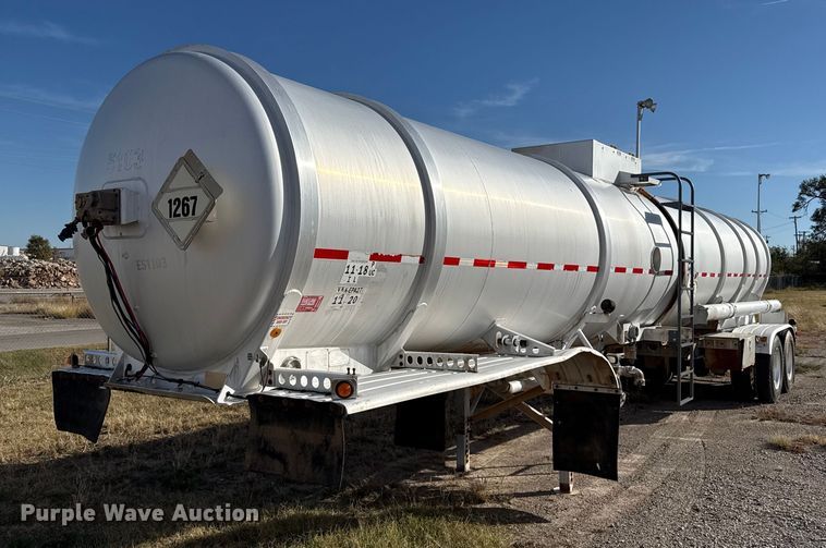 2011 tank trailer - EP0902