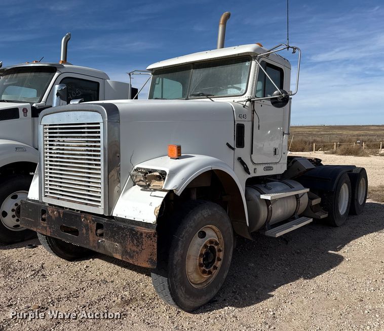 2006 Freightliner FLD semi truck - EP0919
