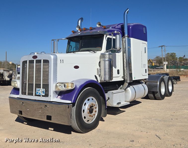 2008 Peterbilt 388 semi truck - ET5251