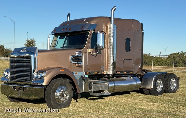 2016 Freightliner Coronado  glider kit semi truck - ET7217