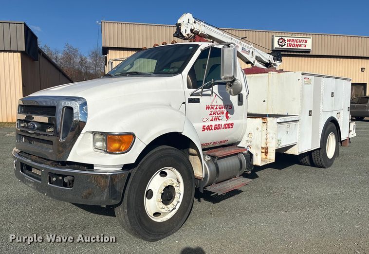 2011 Ford F750 Super Duty XL utility / service truck - ET8615