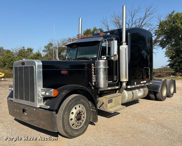 2006 Peterbilt 379 semi truck - FI0004