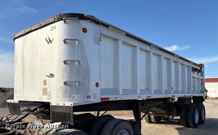 2004 Trail King Ind., Inc. TI-Brook Afrmo 30 end dump trailer - FI0032