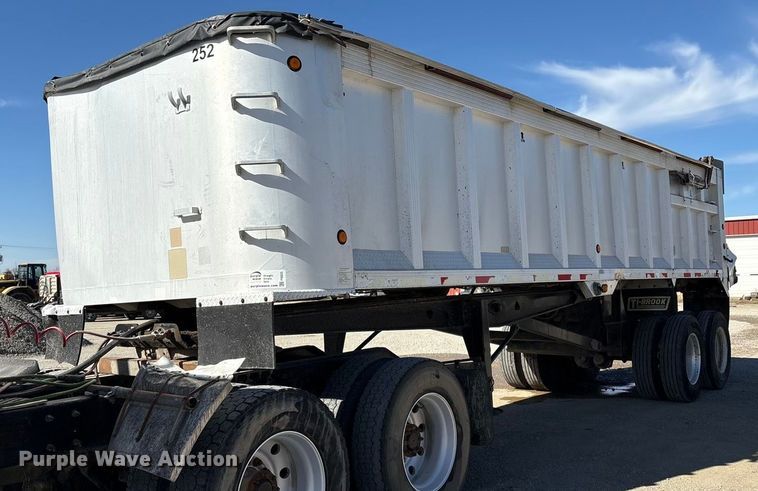 2004 Trail King Ind., Inc. T1-Brook Afrmo 30 end dump trailer - FI0035