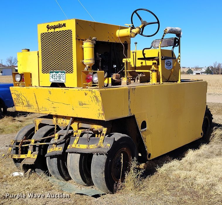 Ferguson  SP912 pneumatic roller - DP5154