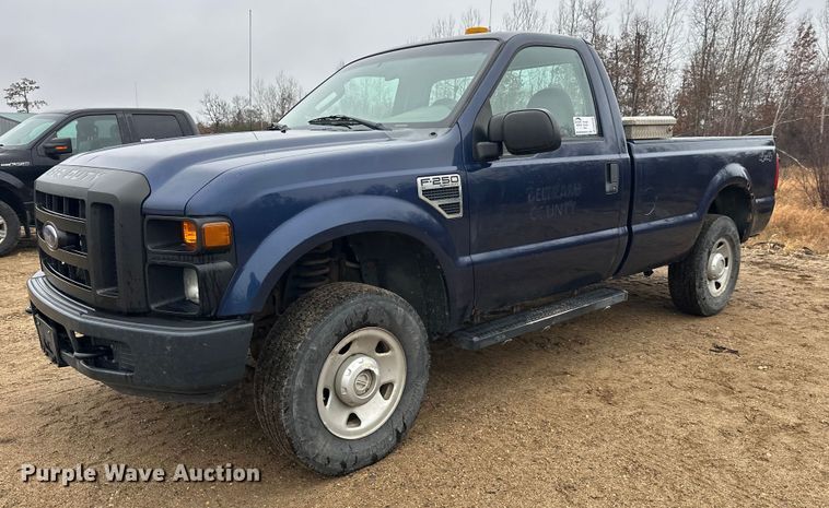 2008 Ford F250 Super Duty XL pickup truck - DW4380
