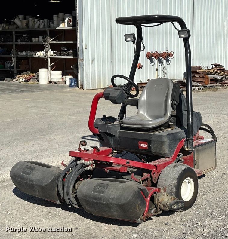 Toro DM850D reel mower - DW7290