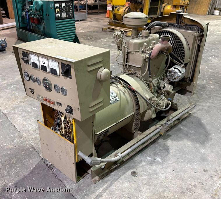 Kato 15SX9E Generator - DX5899