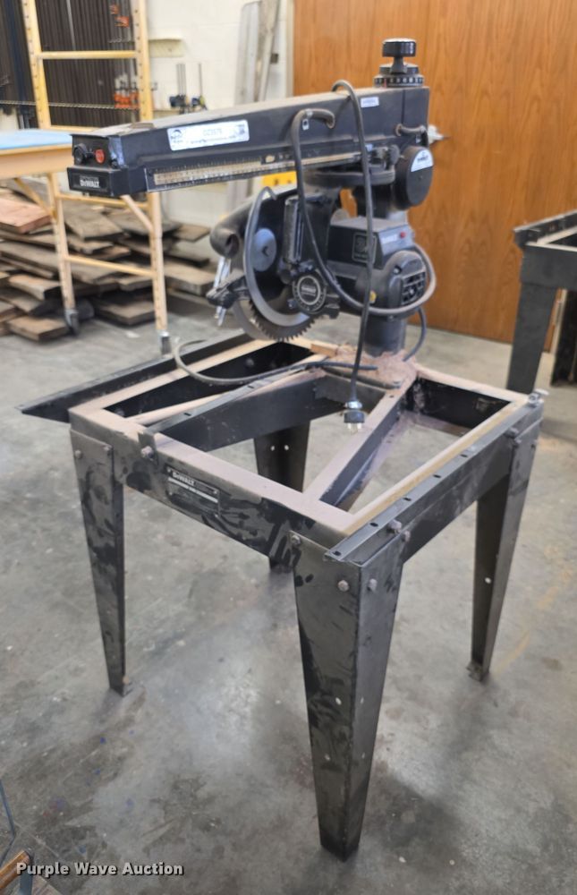Dewalt radial arm saw - DZ3576