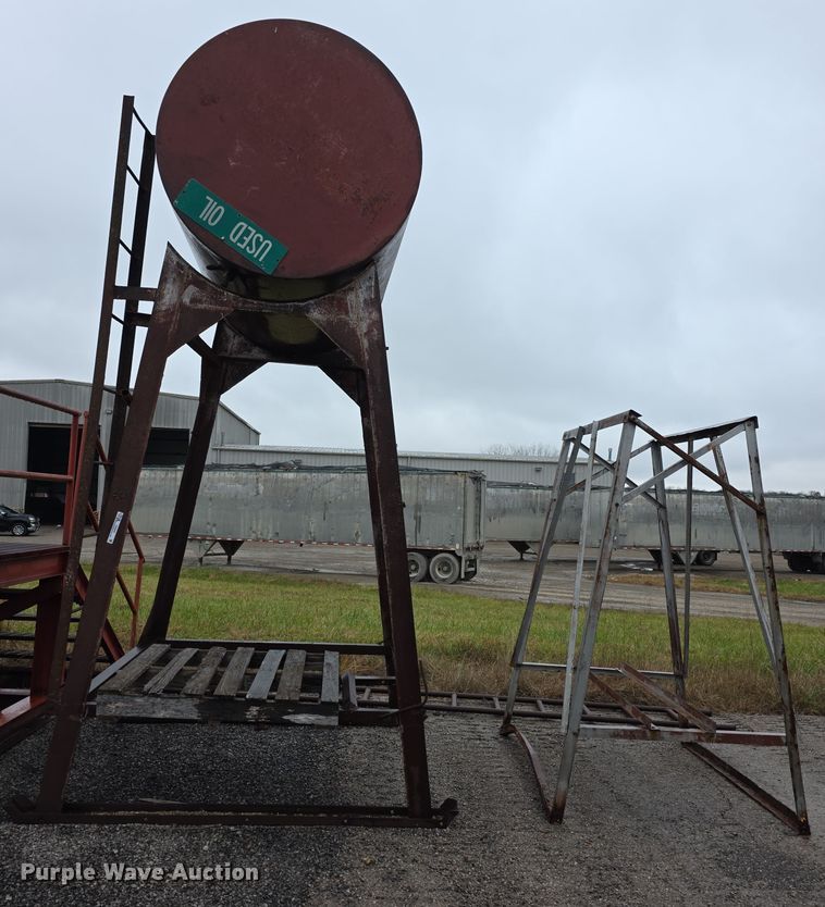 Used oil tank - DZ3632