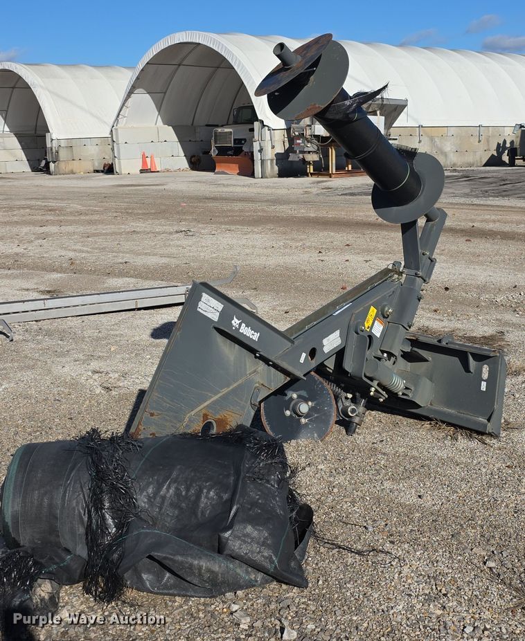 Bobcat skid steer silt fence installer - DZ3637