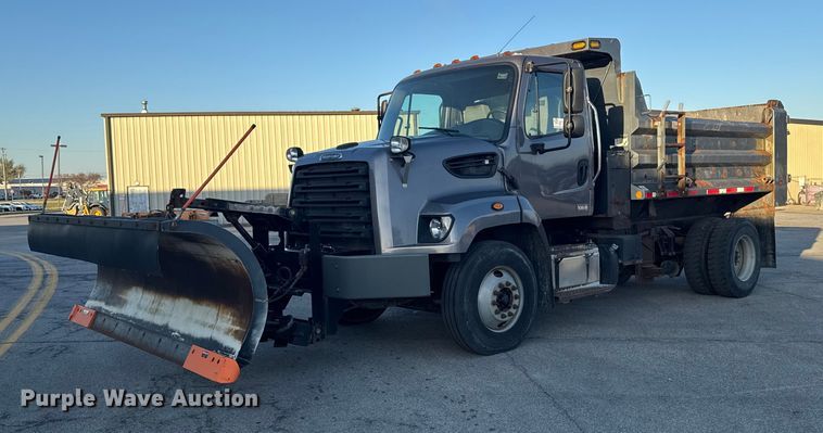 2014 Freightliner 108SD dump truck - EA2057
