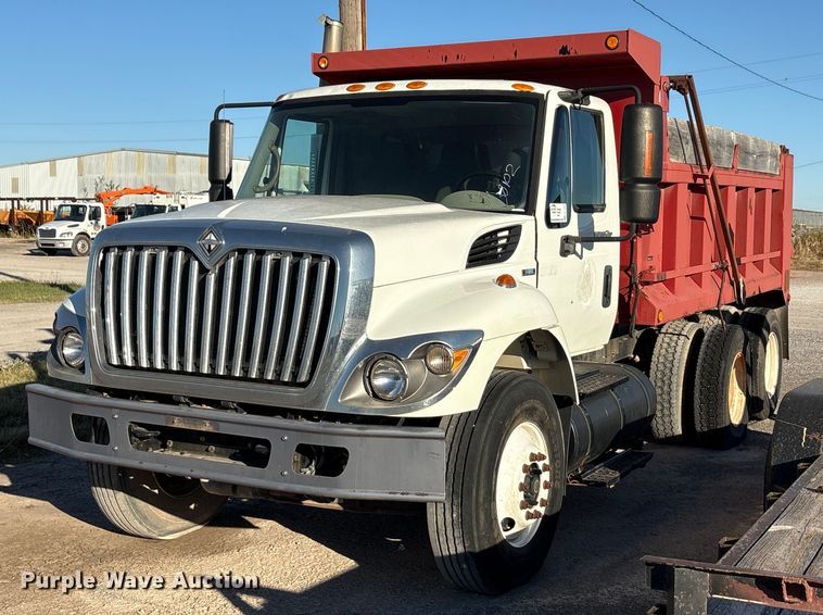 2009 International SF625 dump truck - EA7655