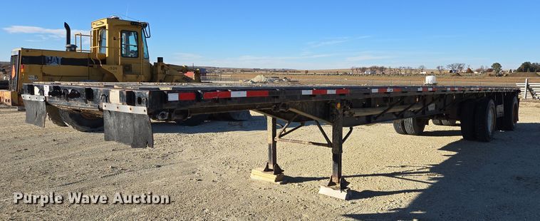 1986 Transcraft TL90K-45 flatbed trailer - EB1170