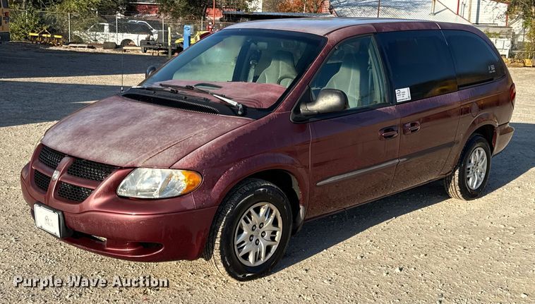 2002 Dodge Grand Caravan van - EC4465