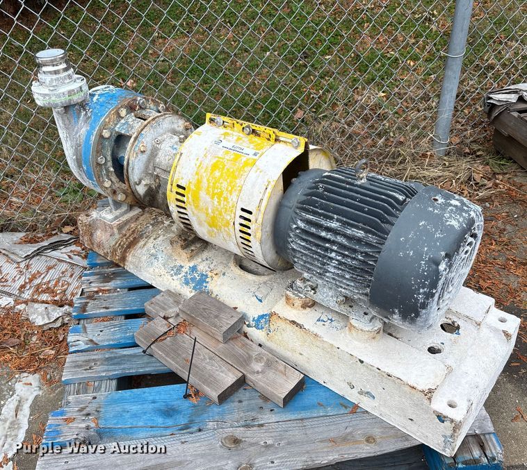  (2) electric motors with pump  - EJ7754