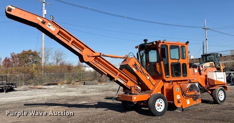 2019 Broce MK1 transfer sweeper - EM6182