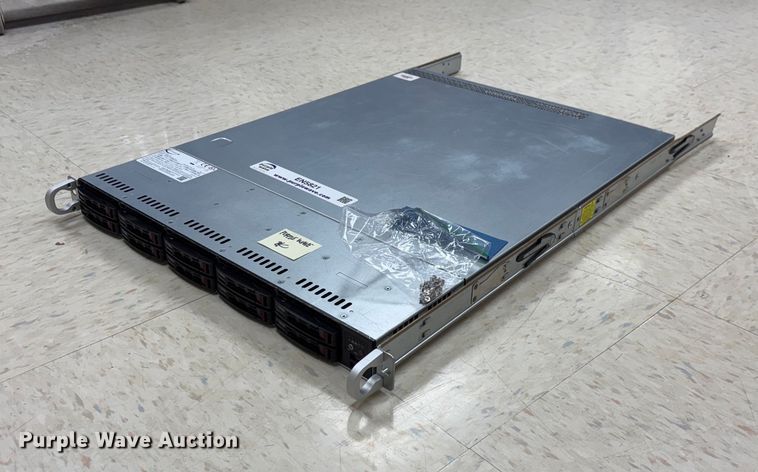 Supermicro 116-7 server - EN5821