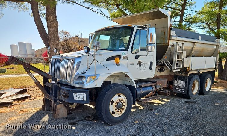 2006 International 7400 dump truck - EO4807