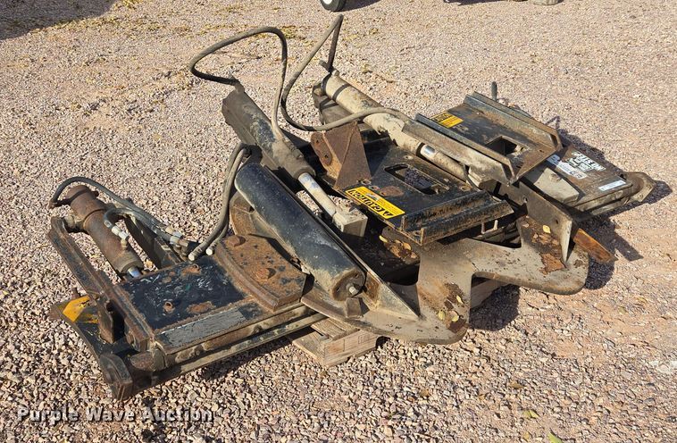 8'W mid-mount plow - ES2549