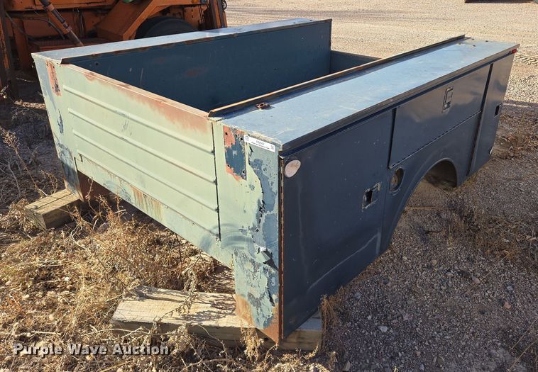 Knapheide 696LPMB utility bed - ES2552