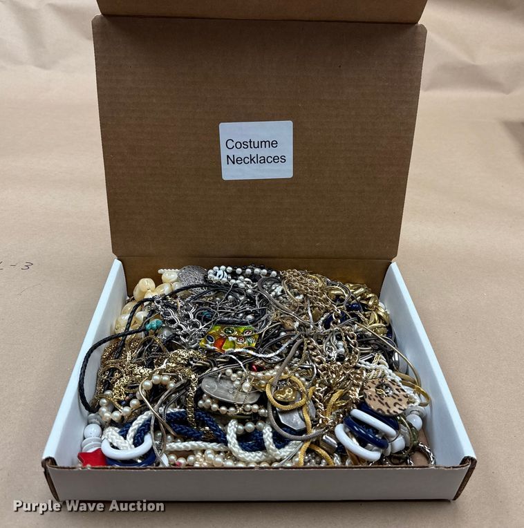 Necklaces - EU5376