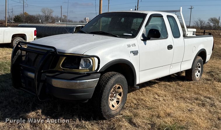 1999 Ford F250 SuperCab pickup truck - EU5419