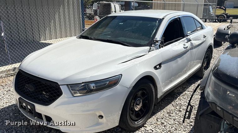 2017 Ford Taurus Police Interceptor  - EV2510