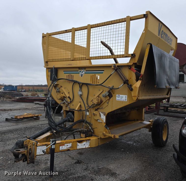 2005 Vermeer BP7000 bale processor - FI0666