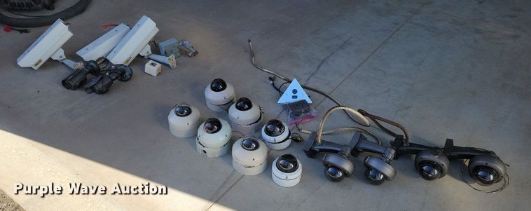 (17) security cameras - NO9774