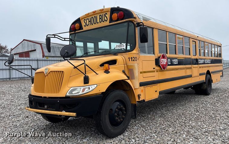 2011 IC PB105 school bus - YA1460