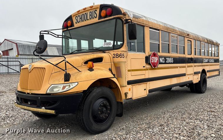 2009 IC PB105 school bus - YA1463