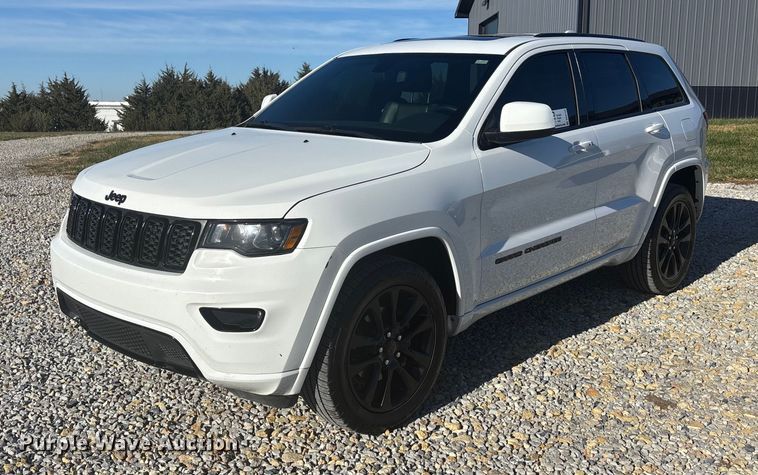 2018 Jeep Grand Cherokee SUV - DK0122