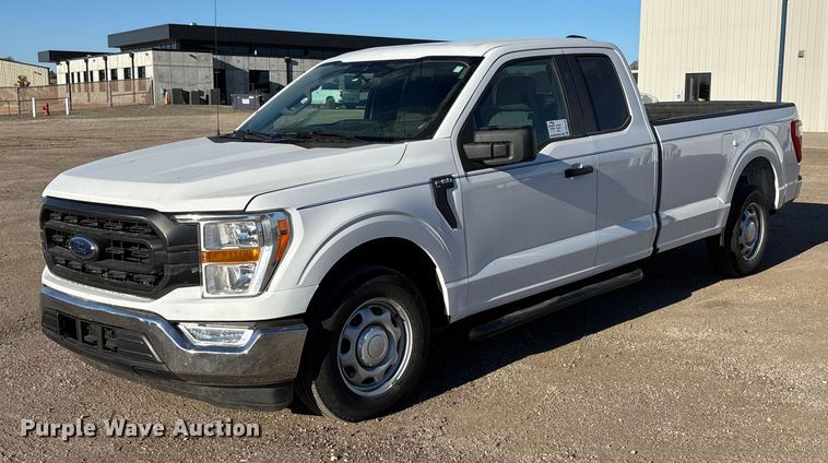 2021 Ford F150 SuperCab pickup truck - DK0132