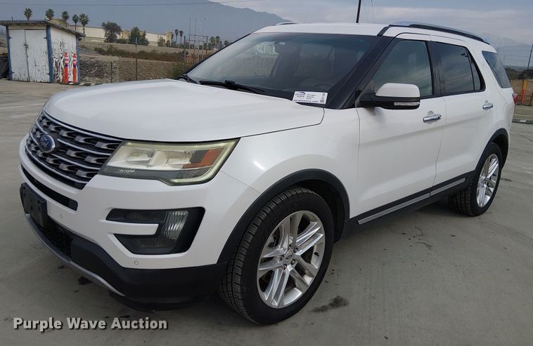 2016 Ford Explorer Limited SUV - EC1328