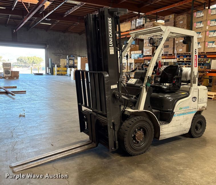 2017 UniCarriers PF50 forklift - EC8157