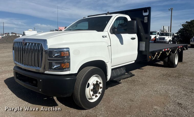 2019 International CV515 flatbed truck - EG1743