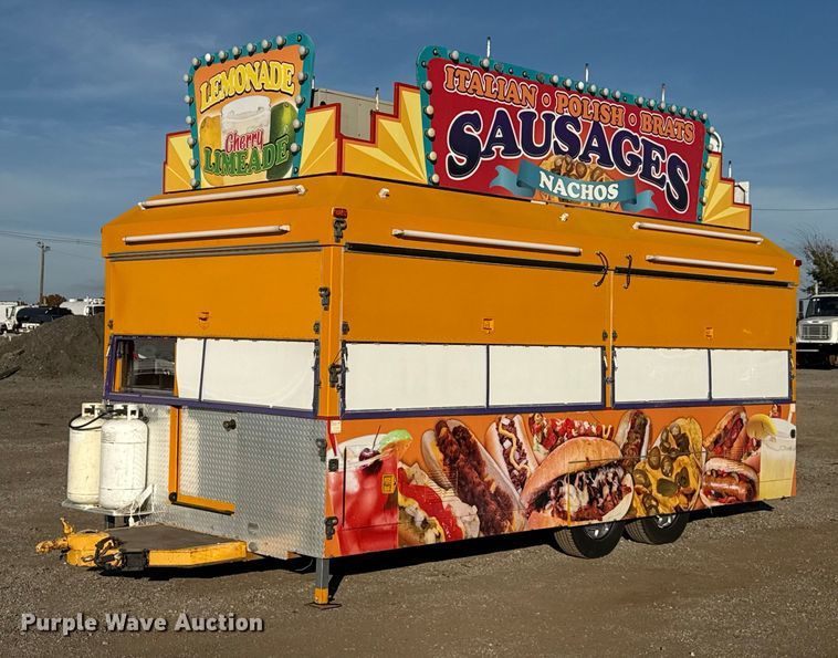 2006 Show Me Fabrication Inc. concession trailer - EG1766