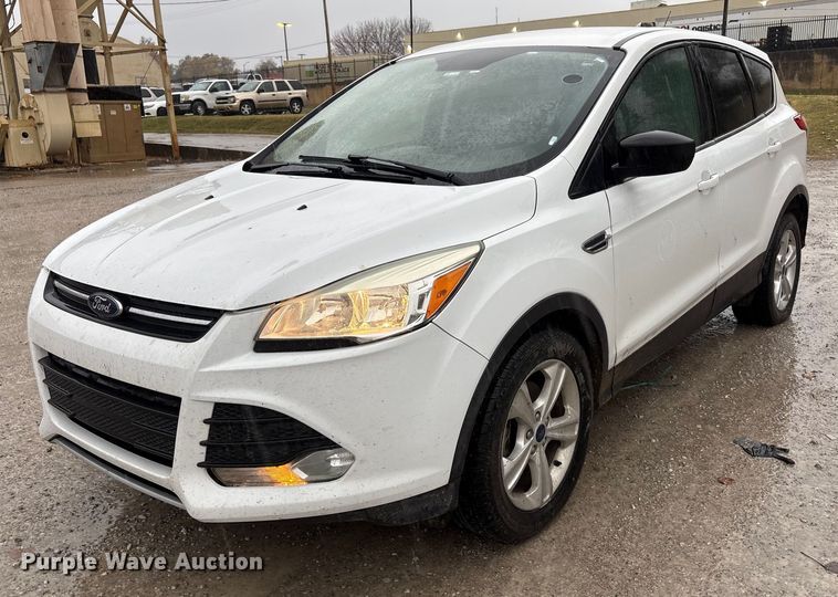 2015 Ford Escape SUV - EG8298