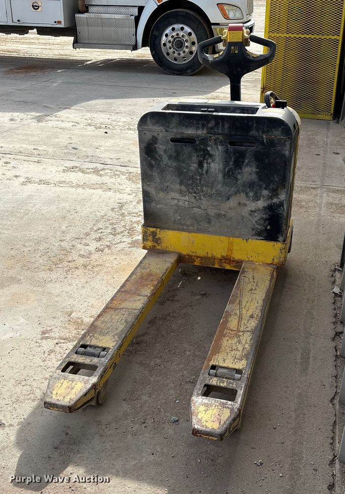 Hyster W40Z pallet jack - EN5812