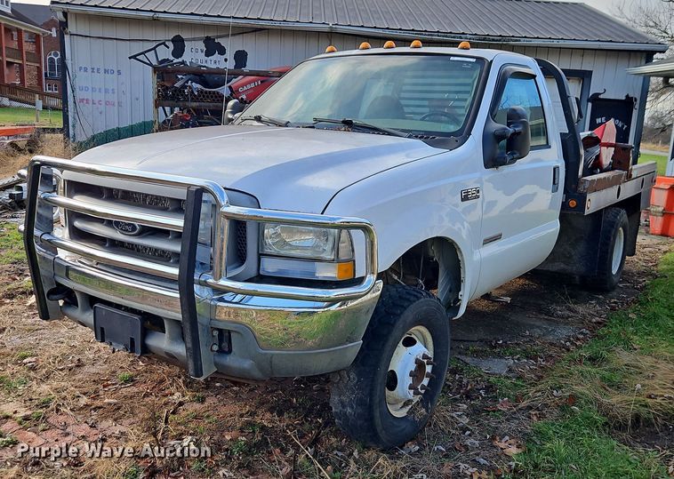 2004 Ford F350 bale bed pickup truck - EO4841
