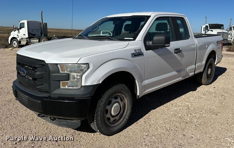 2016 Ford F150 SuperCab pickup truck - EP0914