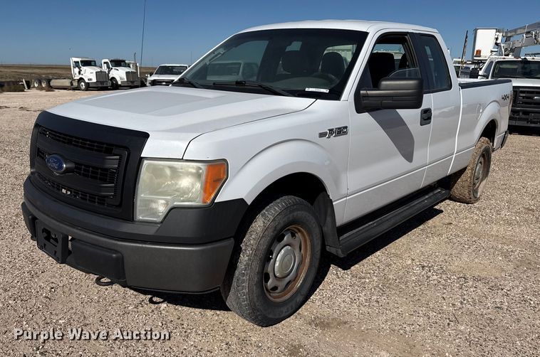 2014 Ford F150 SuperCab pickup truck - EP0923