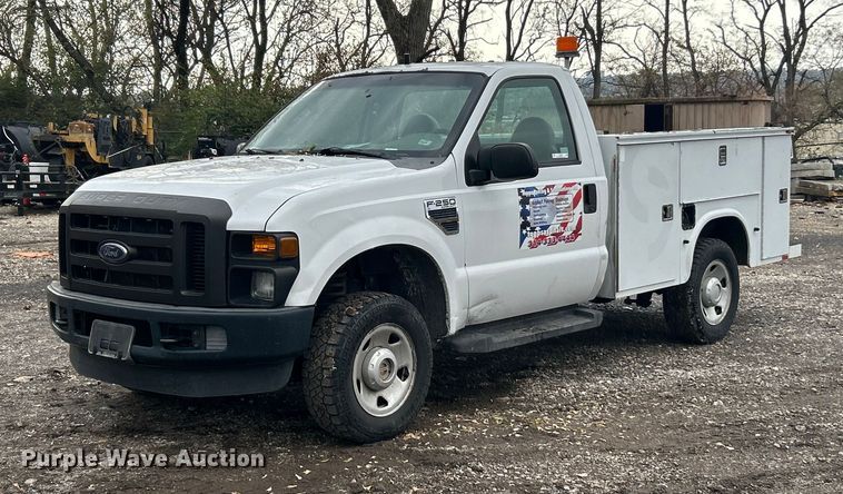 2008 Ford F250 Super Duty XL utility bed pickup truck - ET6669