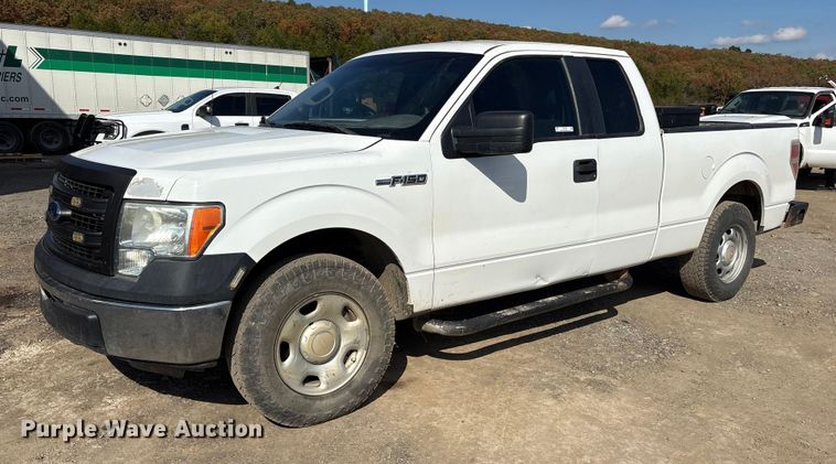 2014 Ford F150 SuperCab pickup truck - ET7239